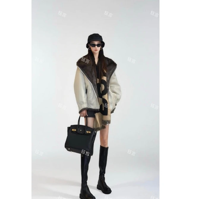 【真我】A2593毛袖25年新款大衣女士秋冬短款时尚大气百搭风衣