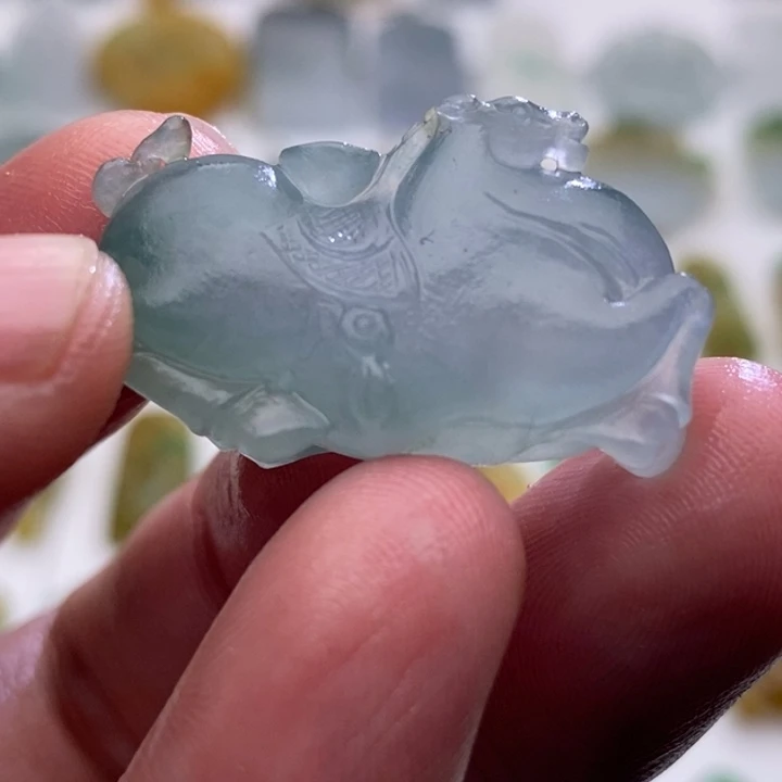 定制翡翠未镶嵌水***哥翡翠唐马