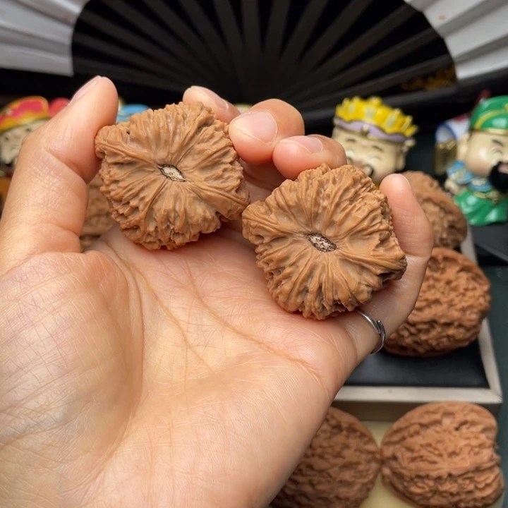 吊坠文玩核桃小*孩424037尺凹底团子759