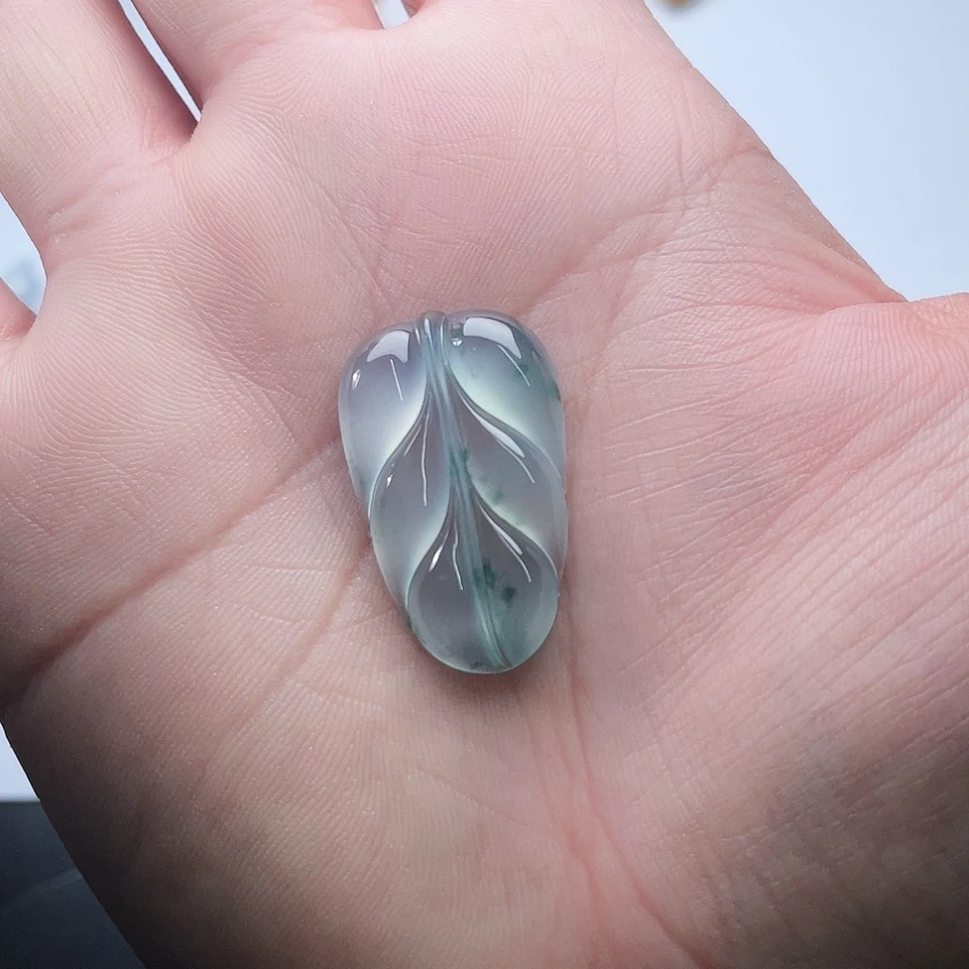 定制翡翠未镶嵌翡翠大叶子