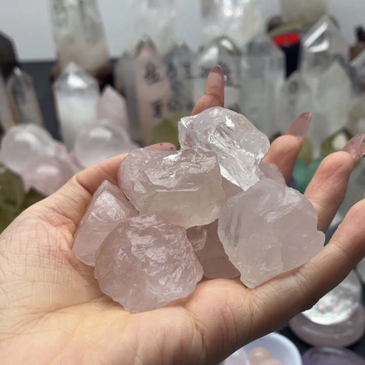 娱***瞹未镶嵌珠宝半成品水晶13粉原石