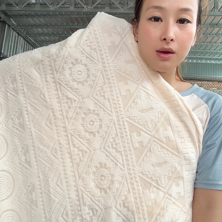 聚酯纤维万能沙发套111 贵妃一个