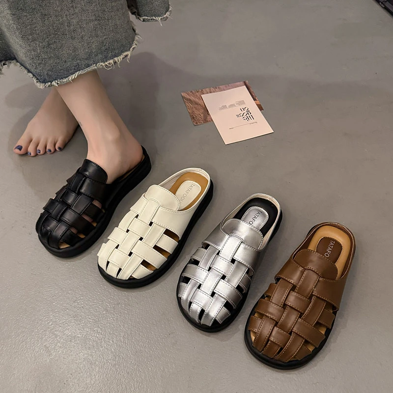 罗马拖鞋女2025新款夏季外穿防滑孕妇鞋包头半拖鞋软皮英伦风时尚