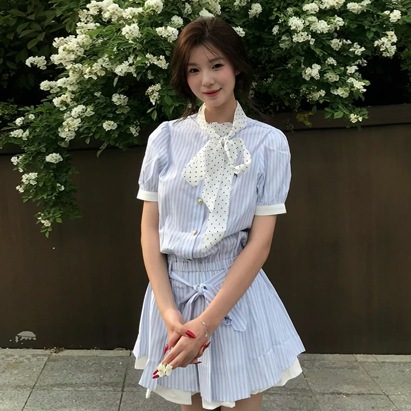 学院风蓝色条纹衬衫连衣裙子女夏季2025新款法式气质收腰百褶短裙