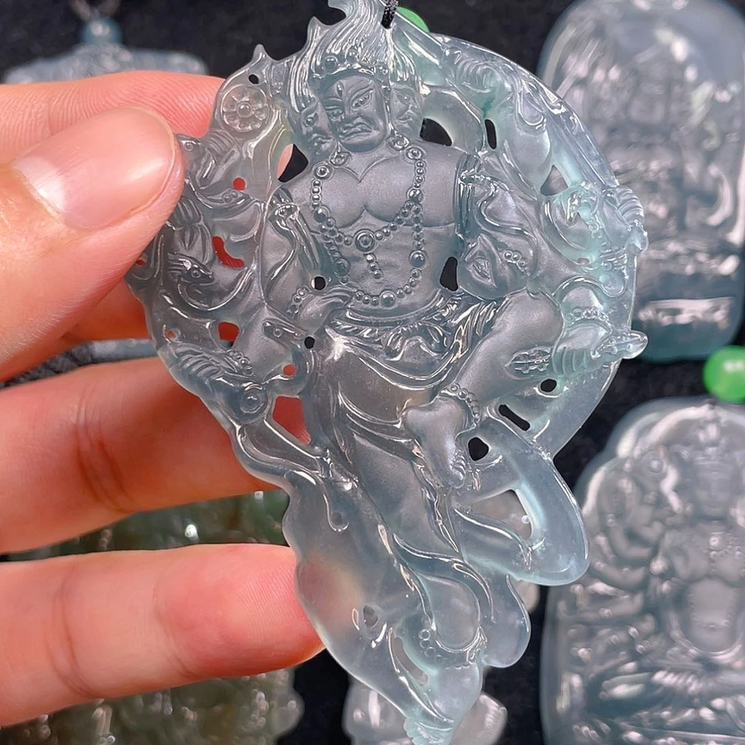 颈饰未镶嵌翡翠6，