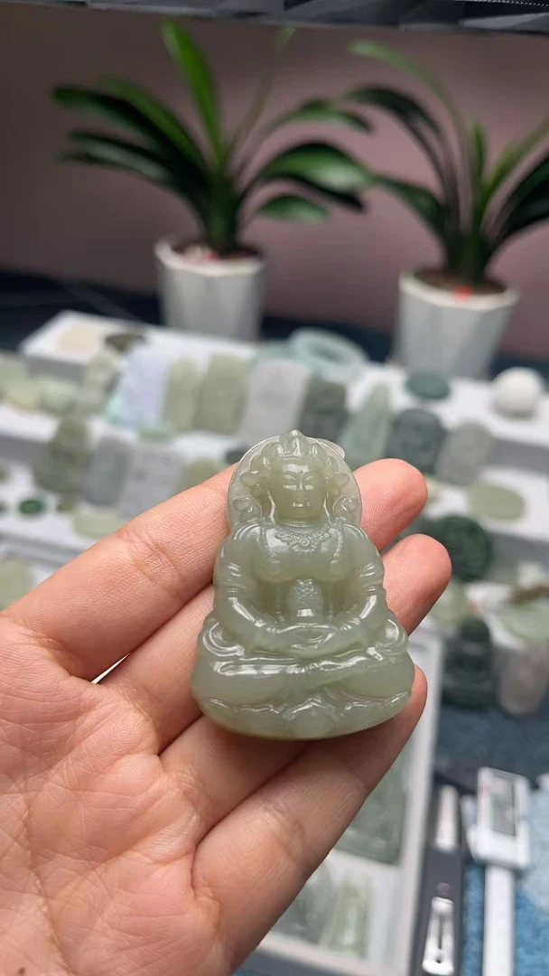 天然和田玉爆款吊坠