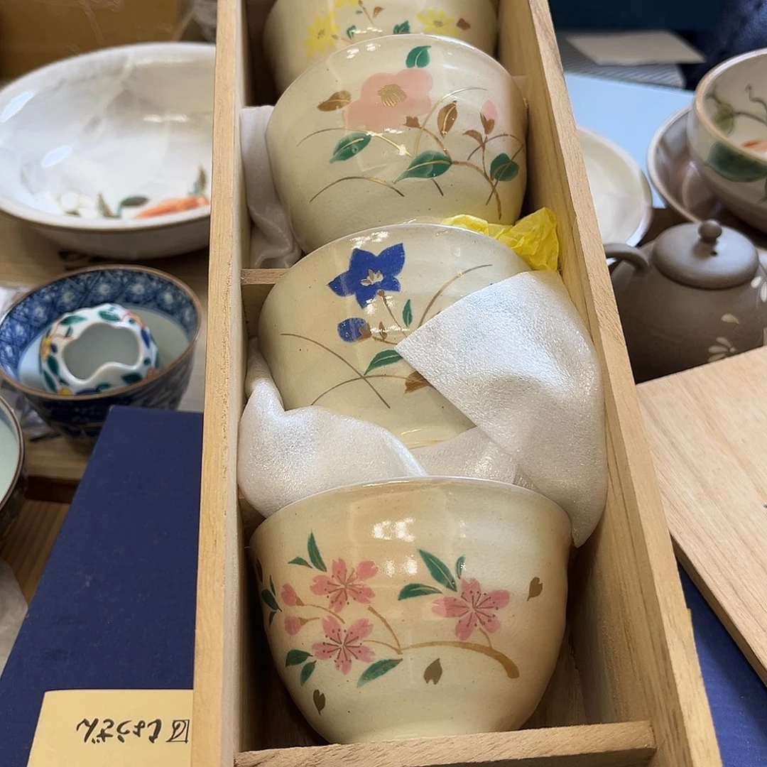 盖碗在家待一段时光吧这两