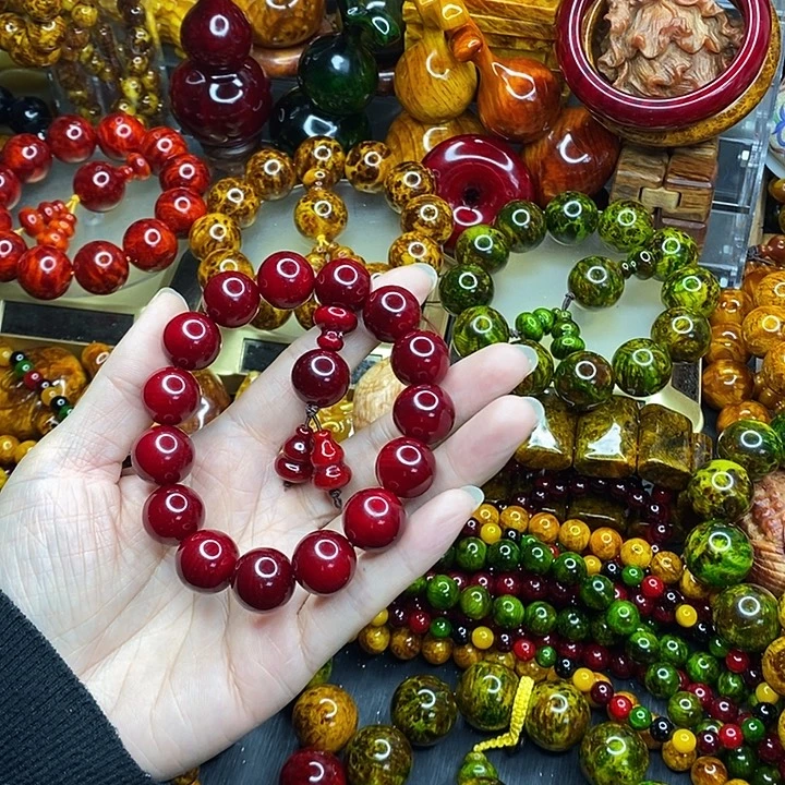 松木琥珀木文玩手串