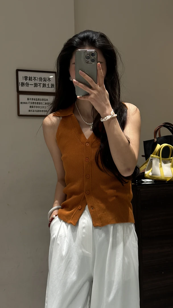 显白橘色背心～翻领修身单排扣针织背心