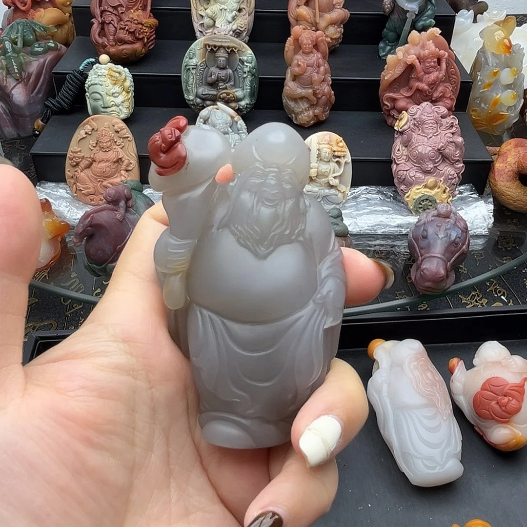 石英质玉未镶嵌颈饰