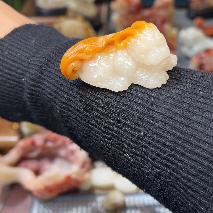 路**3寿山石纹洋巧雕工艺