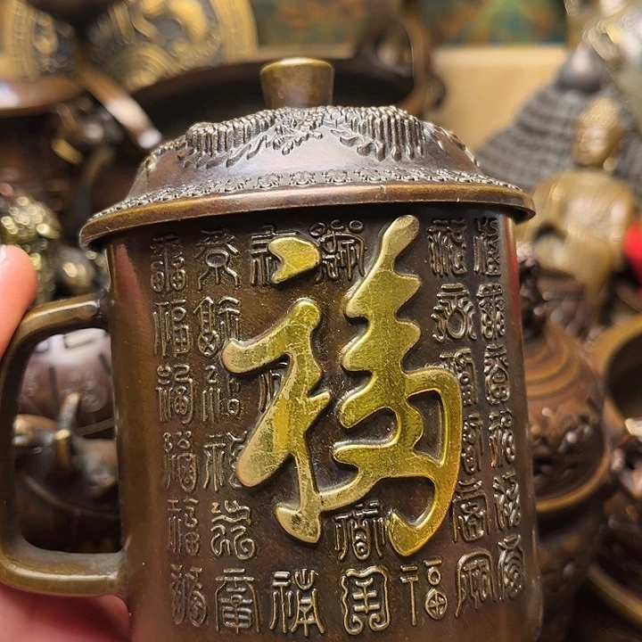 精美铜器批发档口