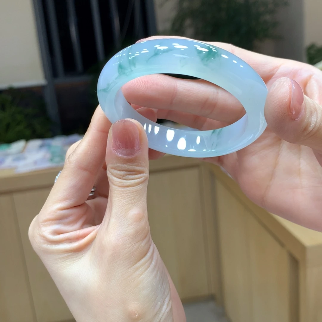 未镶嵌手镯翡翠小****i不退不换