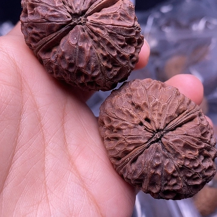 文玩核桃把件   179