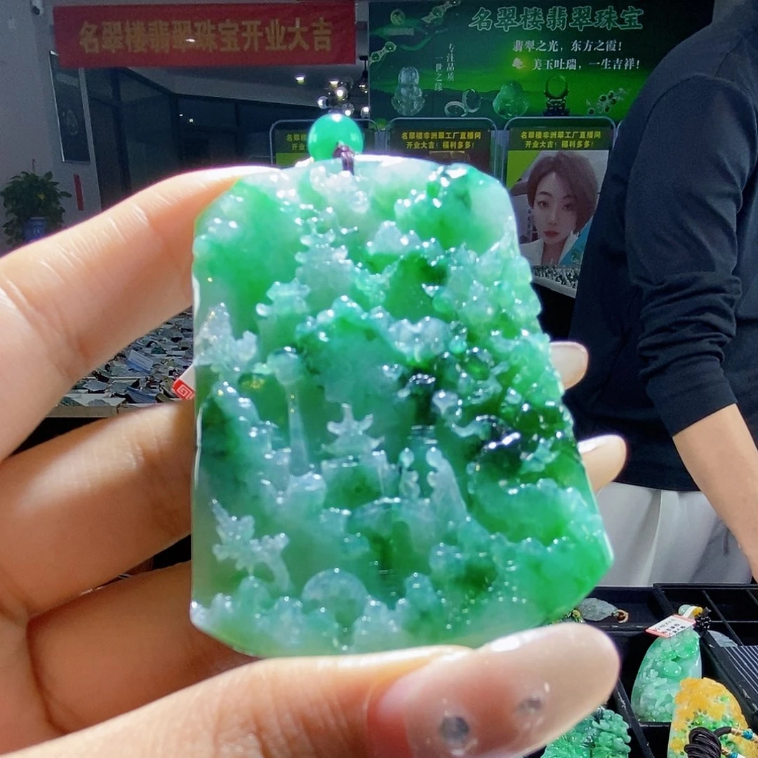 颈饰未镶嵌翡翠翡翠