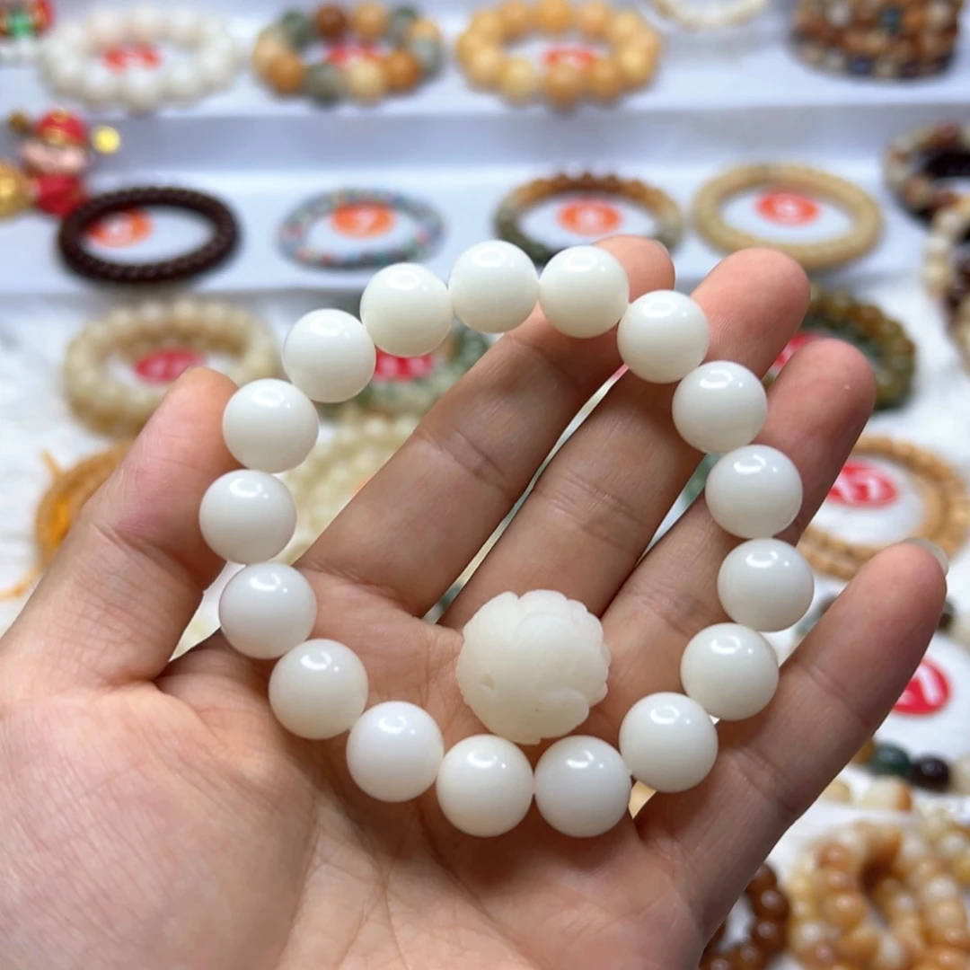 翰***墨菩提根/象牙果手串