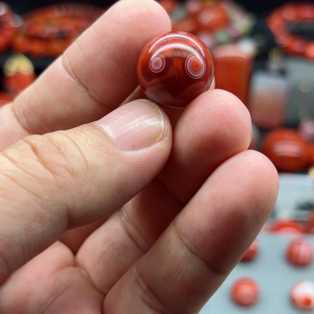 南红玛瑙配饰未镶嵌?***?