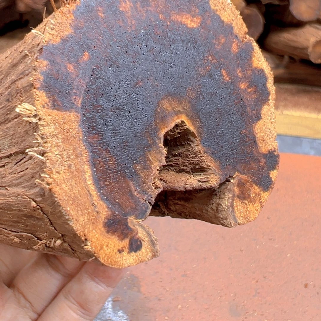 木哎****4降真香定制不退不换1.3