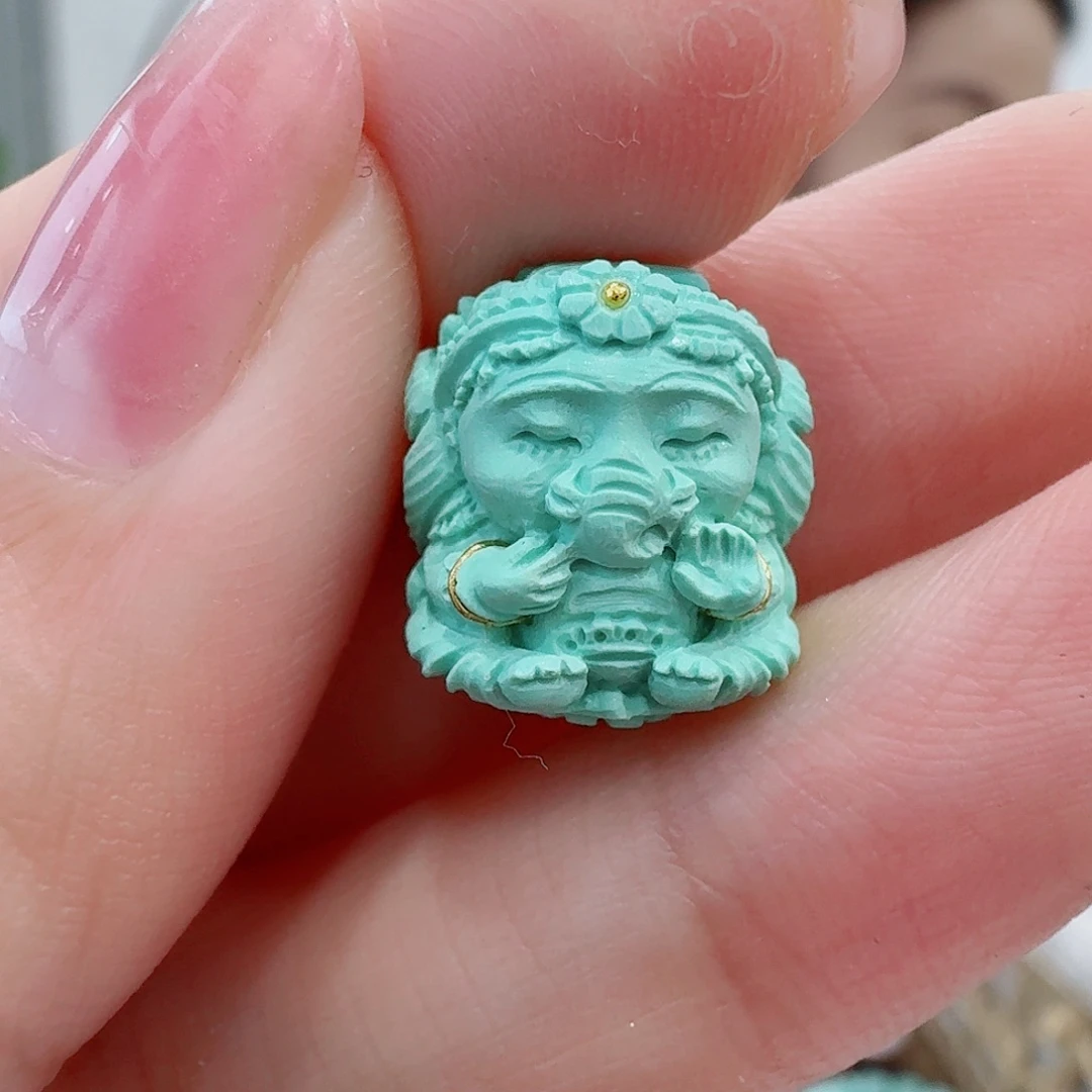 绿松石未镶嵌珠宝奇石