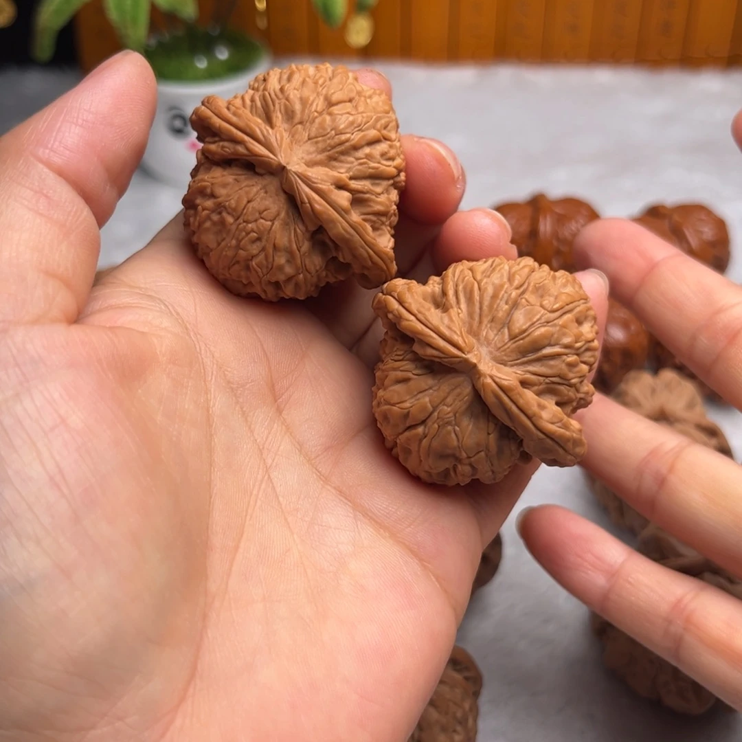 把件文玩核桃W 14 42 白狮子