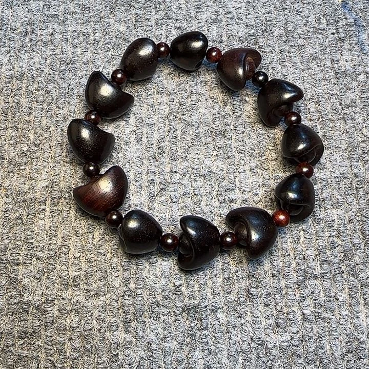 用***6檀香紫檀（小叶紫檀）全陈化老料把件串