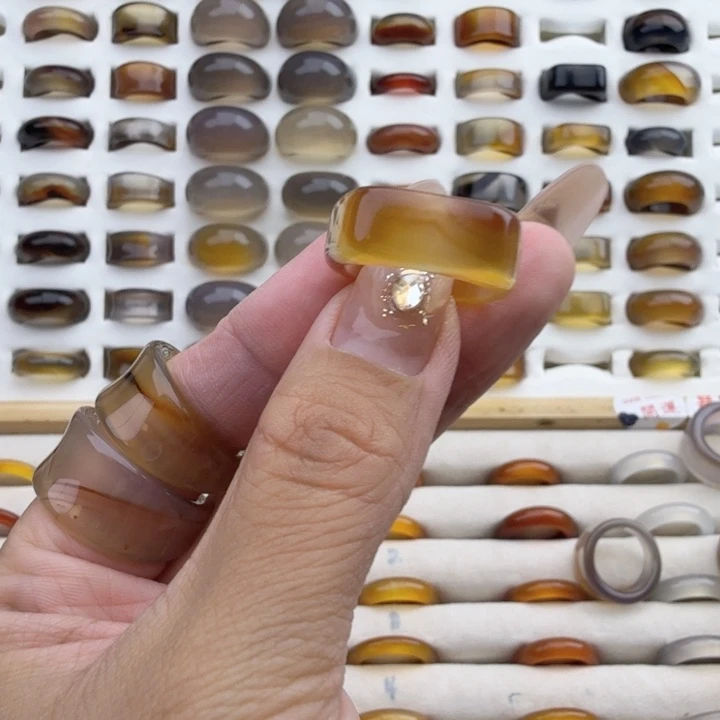 风***)玛瑙/玉髓未镶嵌戒圈