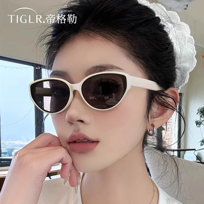 帝格勒2025复古白框猫眼墨镜女士新款高级感小脸防紫外线太阳眼镜