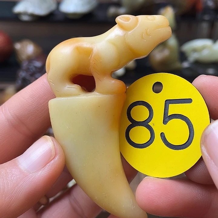 和田玉（糖玉）未镶嵌颈饰