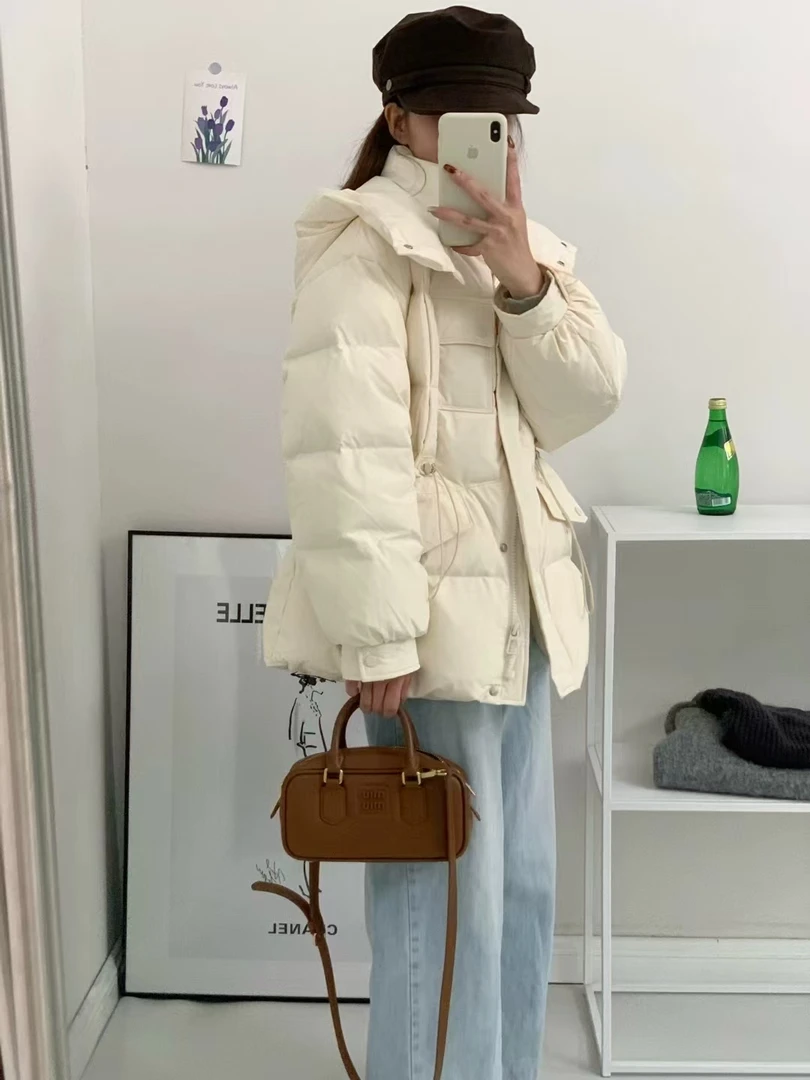 2024丫丫款羽绒服收腰抽绳款短款连帽时尚百搭