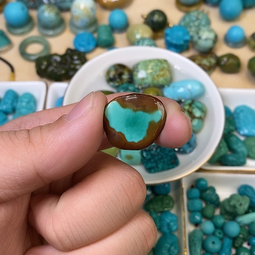 掐***脖绿松石未镶嵌配饰