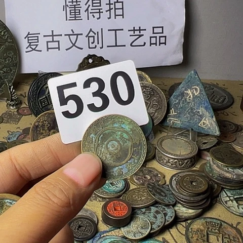铜泉**站复古文创工艺品