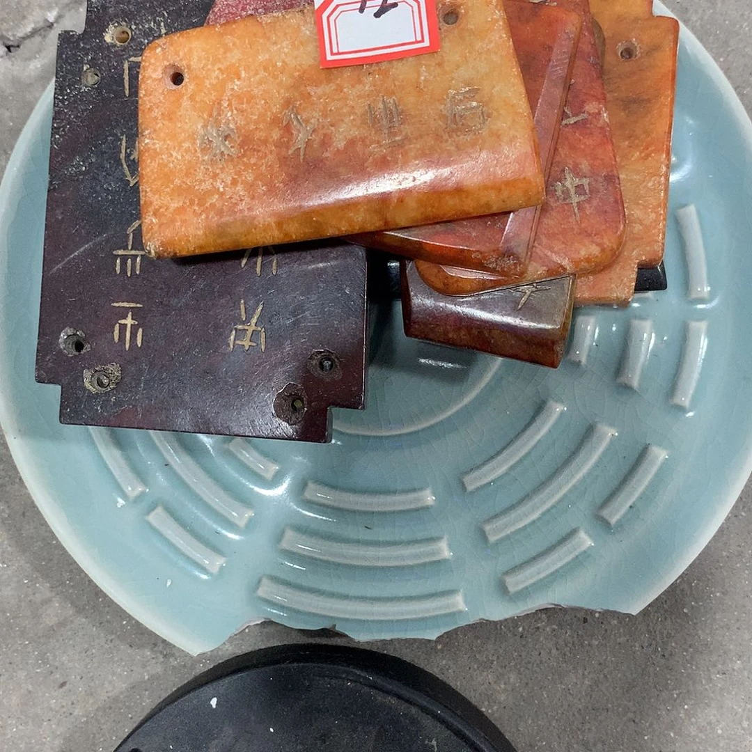 其他现代陶瓷工艺品