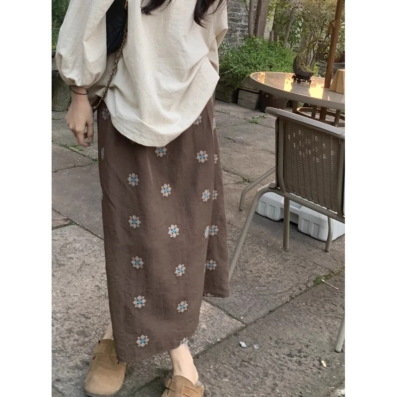 咖色亚麻半身裙女夏季薄款胖妹妹mm遮肉显瘦老钱风印花a字棉麻裙