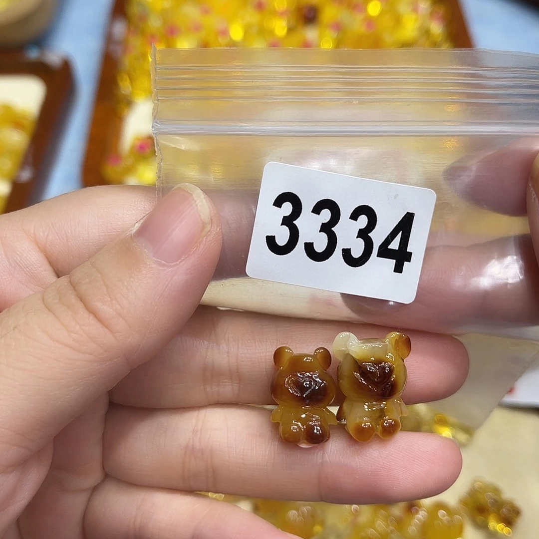 琥珀未镶嵌珠宝奇石