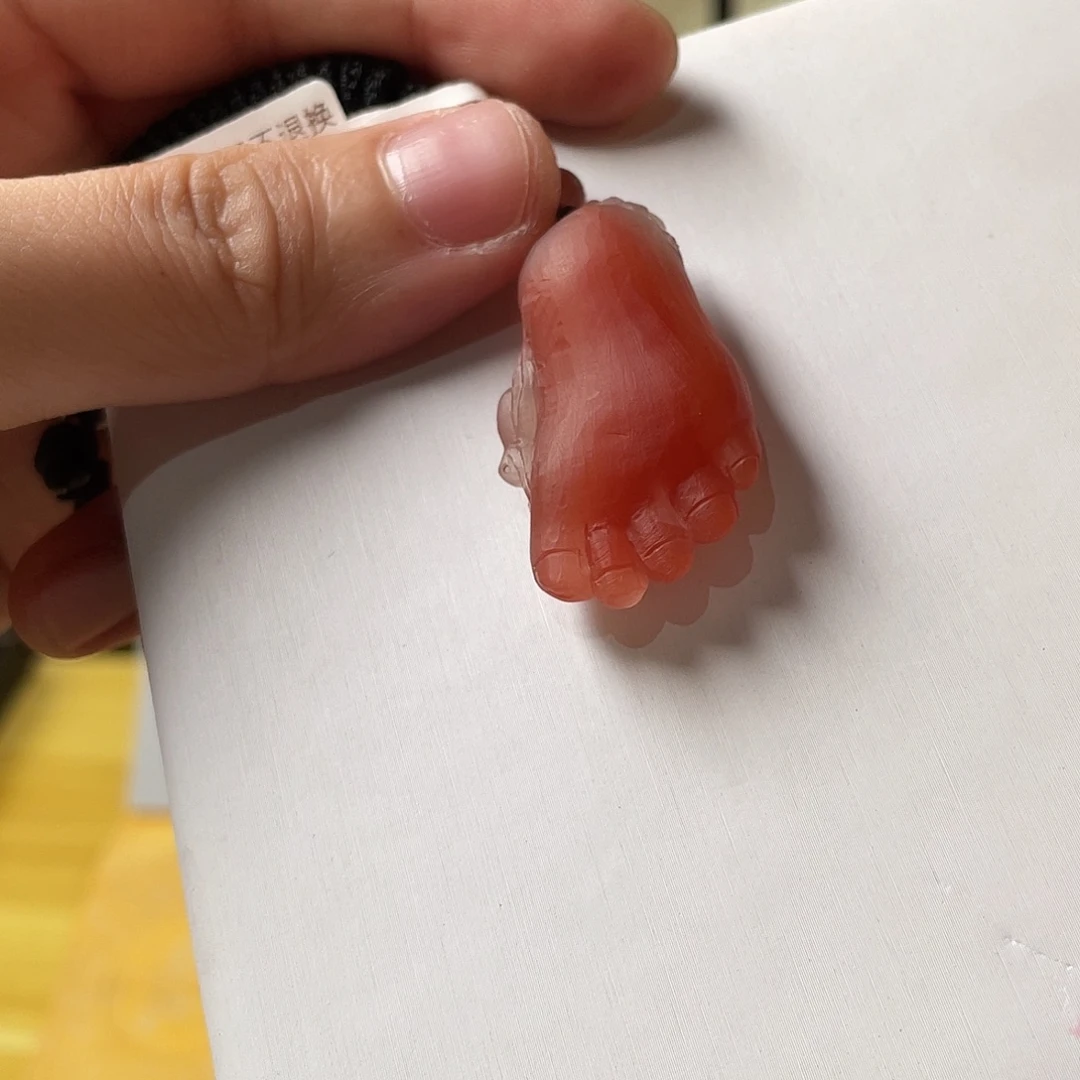 南红玛瑙未镶嵌颈饰保山滴水洞