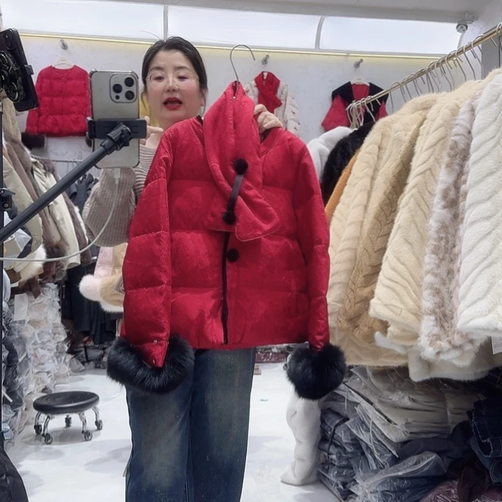 红色的90斤穿到140