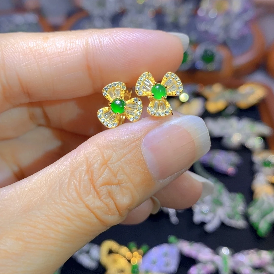 翡翠颈饰银S925镶嵌天然翡翠