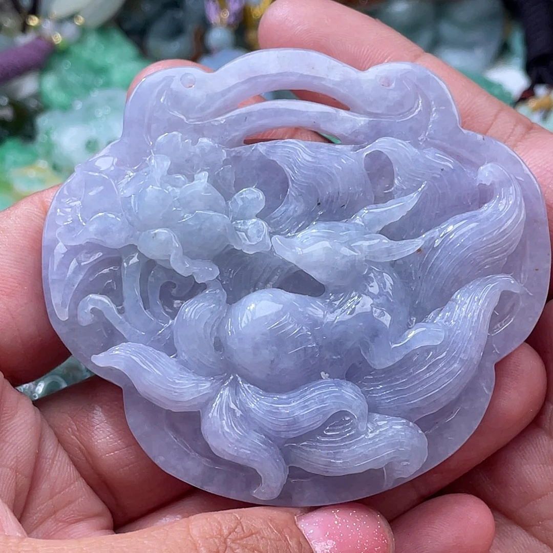 翡翠未镶嵌颈饰健**乐