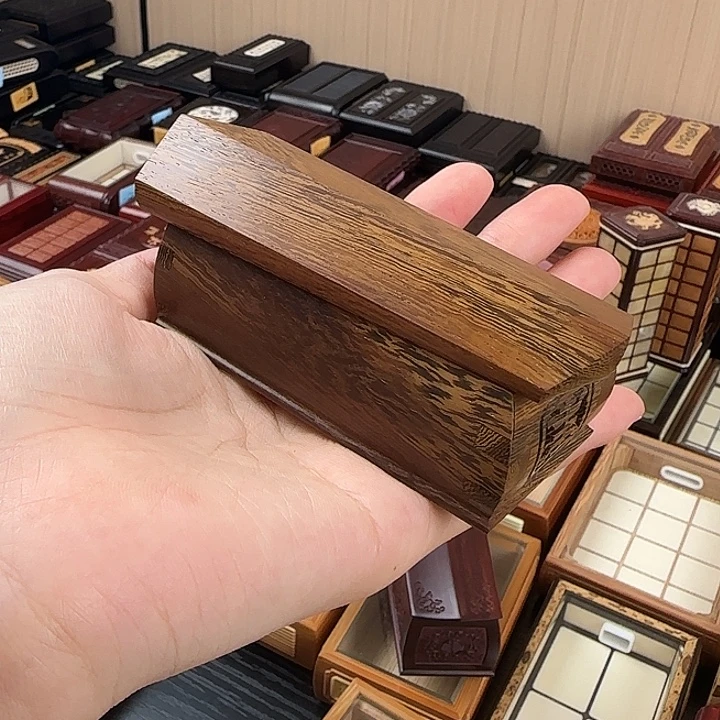 张圣林鸡翅木升官发财一个