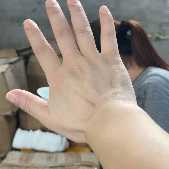 墨***°瓷片六级粉丝福利，包邮