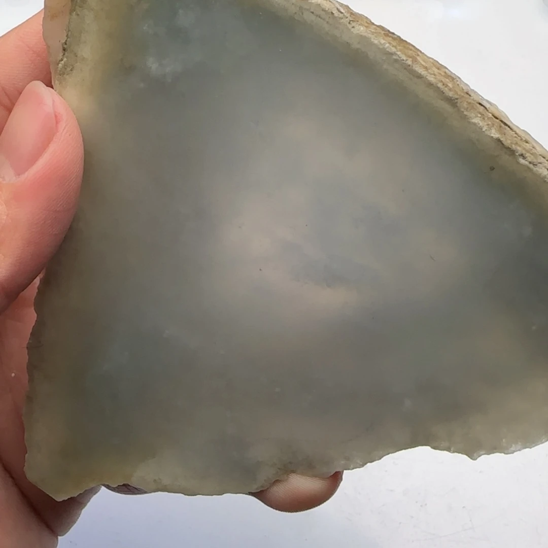 翡翠挂件未镶嵌大**烟