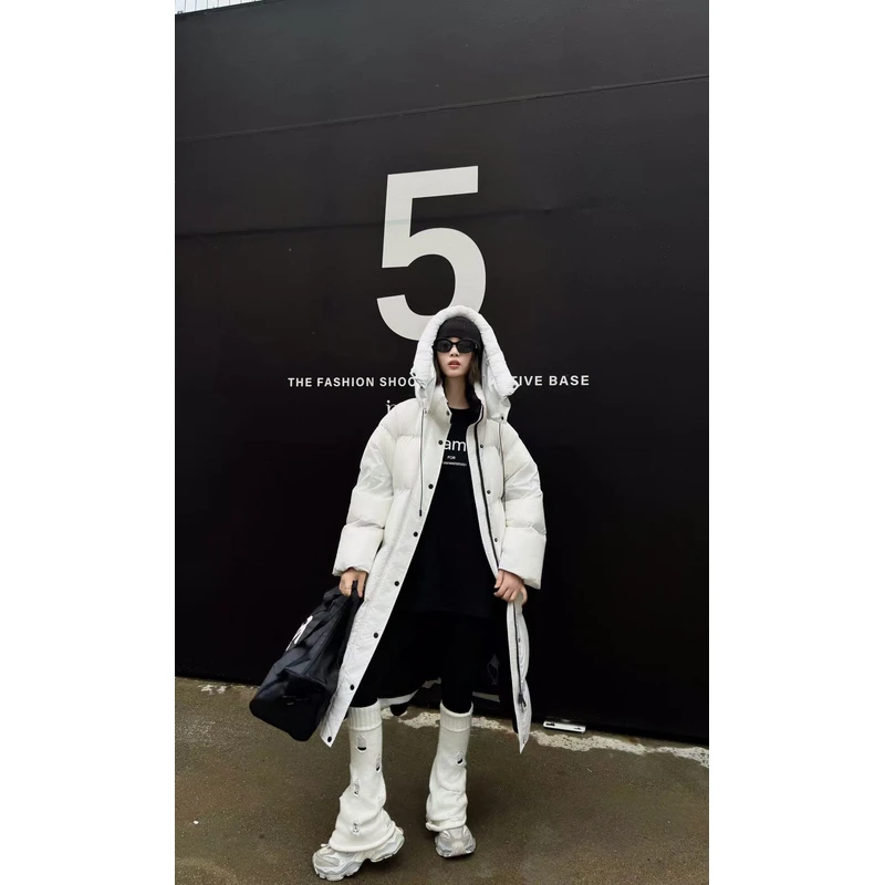 24年新款休闲时尚羽绒服长款连帽冬季288640白色