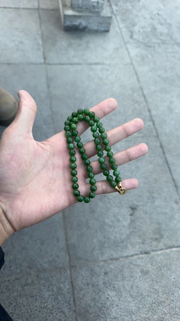 和田玉俄罗斯碧玉卡8妈妈链