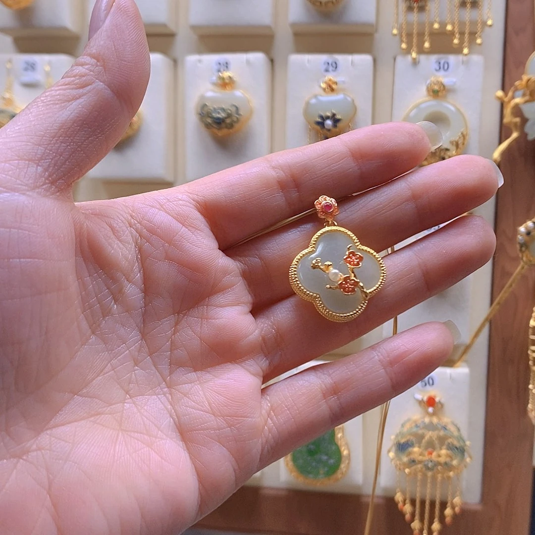 和田玉银S925镶嵌颈饰