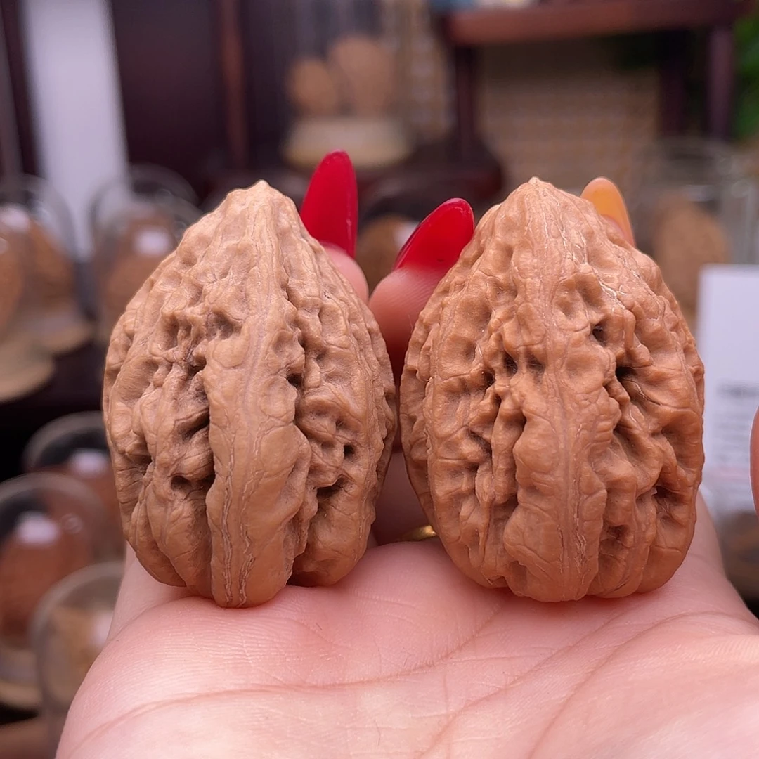 文玩核桃吊坠蚂蚁塔