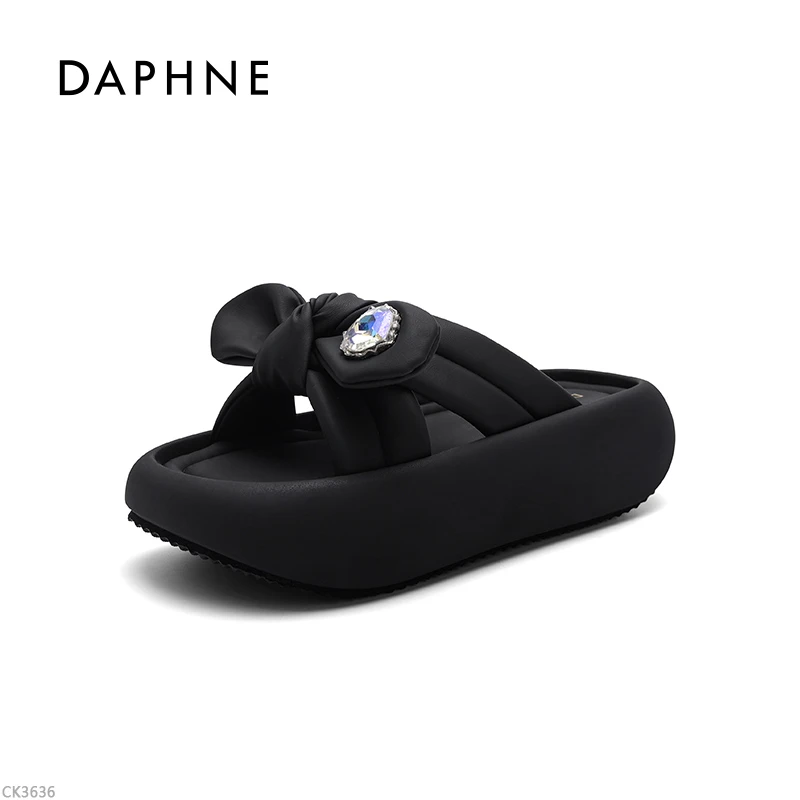 达芙妮新款一字型胶粘鞋中跟耐磨一字拖坡跟防滑欧若假日风女LL