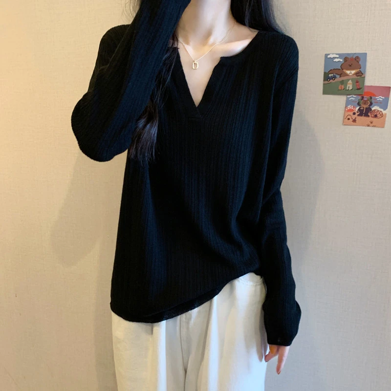 V领正肩长袖针织打底衫女秋季新款胖妹妹宽松遮肚子显瘦百搭上衣