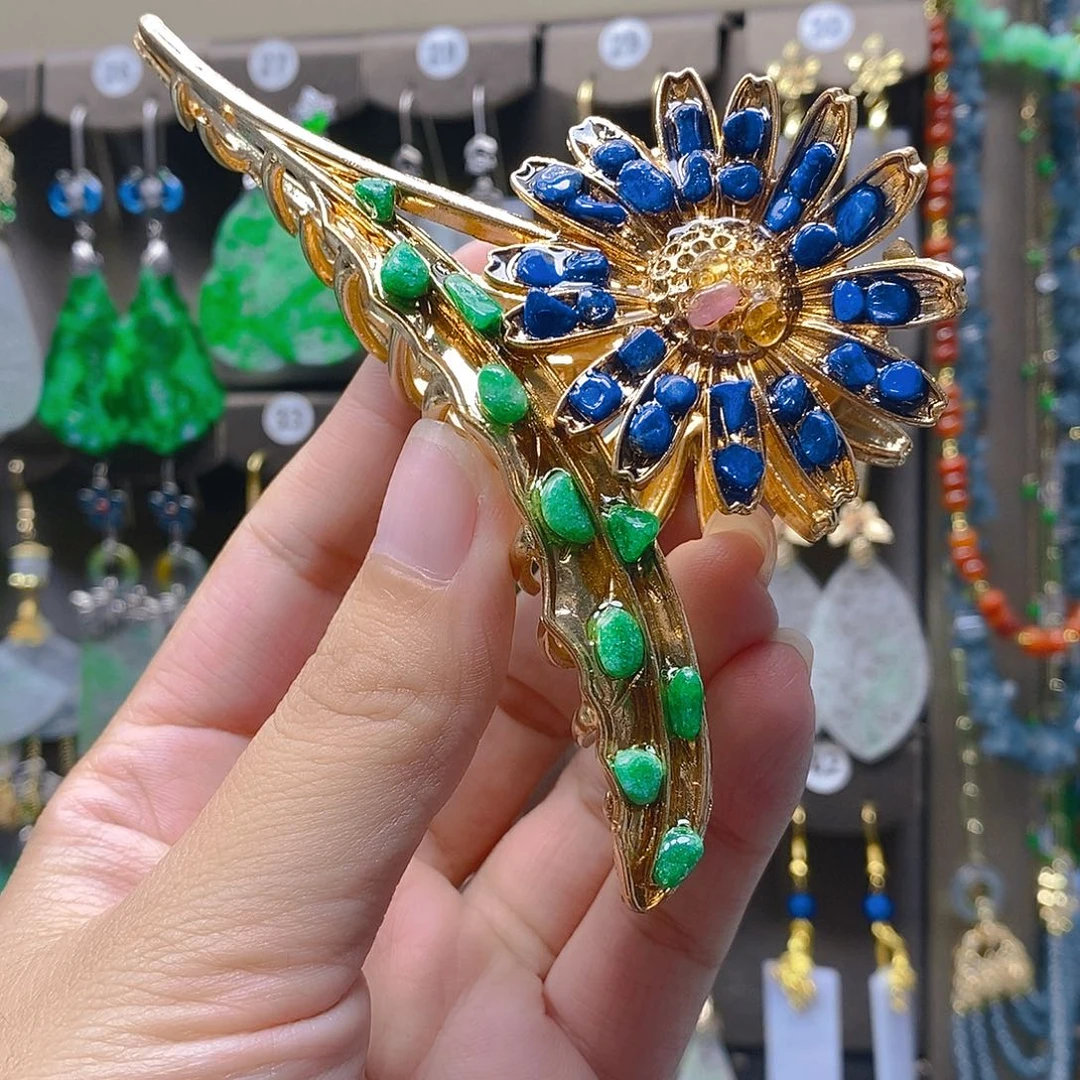 未镶嵌翡翠耳饰翡翠