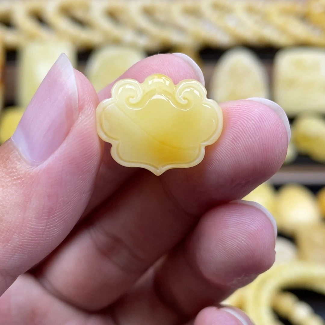 琥珀未镶嵌裸石琥珀蜜蜡