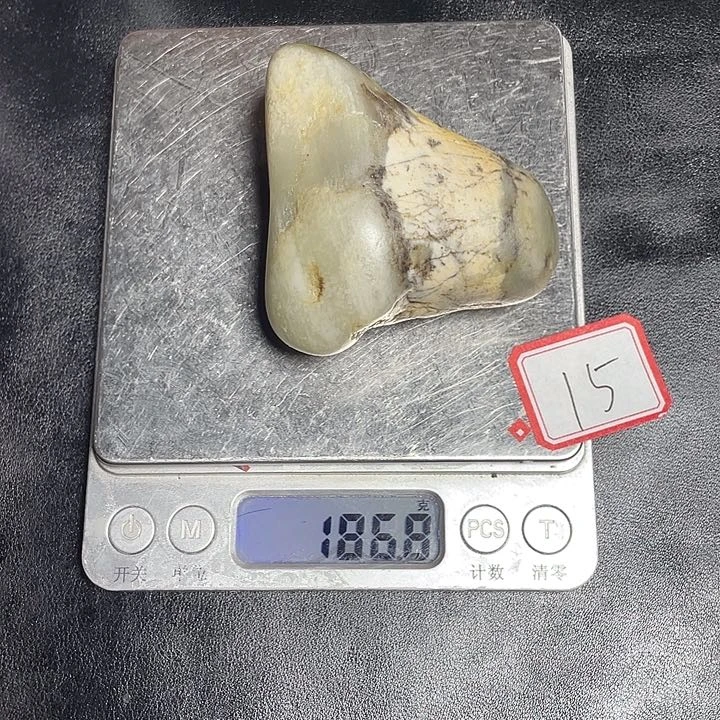 和田玉未镶嵌颈饰15